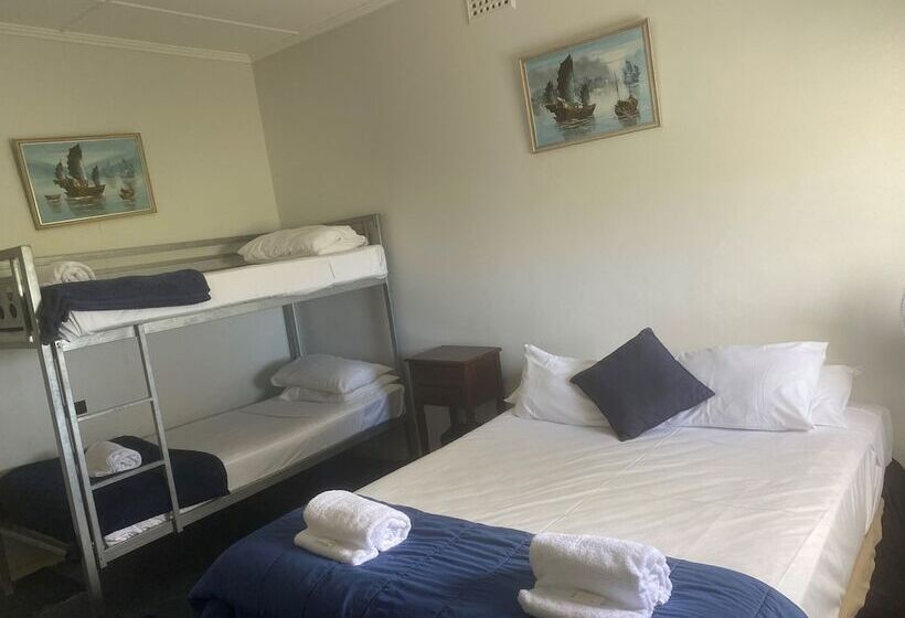 스탠다드 룸, Tin Can Bay Budget Accommodation