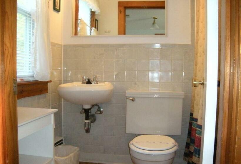 Люкс Повышенной Комфортности, Bass River Motel