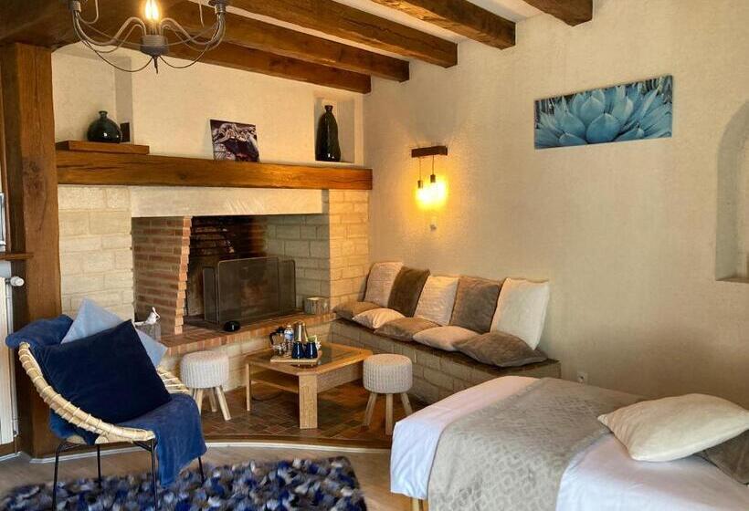 스탠다드 트리플 룸 가든 전망, Le Chai De La Rose Spa Et Séances Bien être