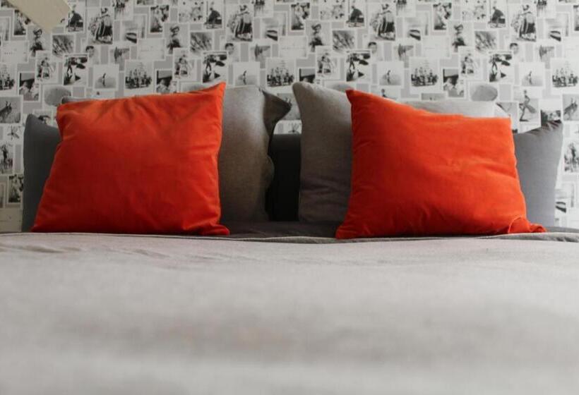 חדר דלוקס, Mille étoiles