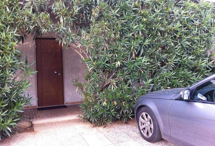 غرفة قياسية ثلاثية, Moderno