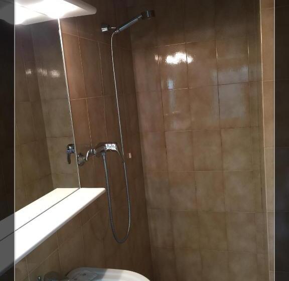 غرفة قياسية, Moderno