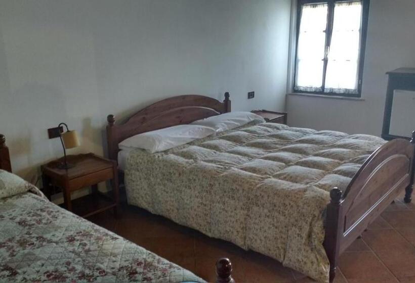 Номер Стандарт Трехместный, Villa Asiola