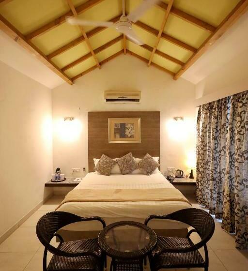 Номер Стандарт с Балконом, Hummingbird Resort