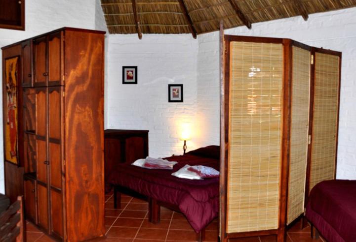 بانگلوی استاندارد, Termas Sol Y Luna