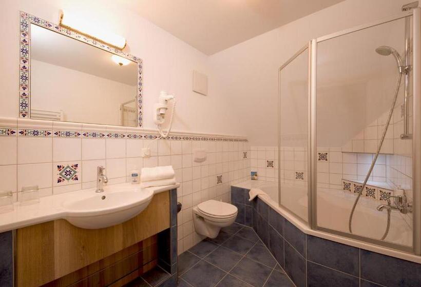 컴포트 룸, Gutshaus Parin   Bio  Und Gesundheits