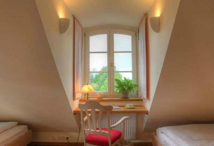 スタンダードルーム, Gutshaus Parin   Bio  Und Gesundheits