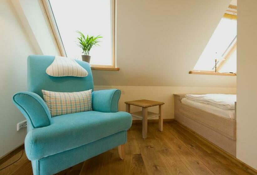 컴포트 룸, Gutshaus Parin   Bio  Und Gesundheits