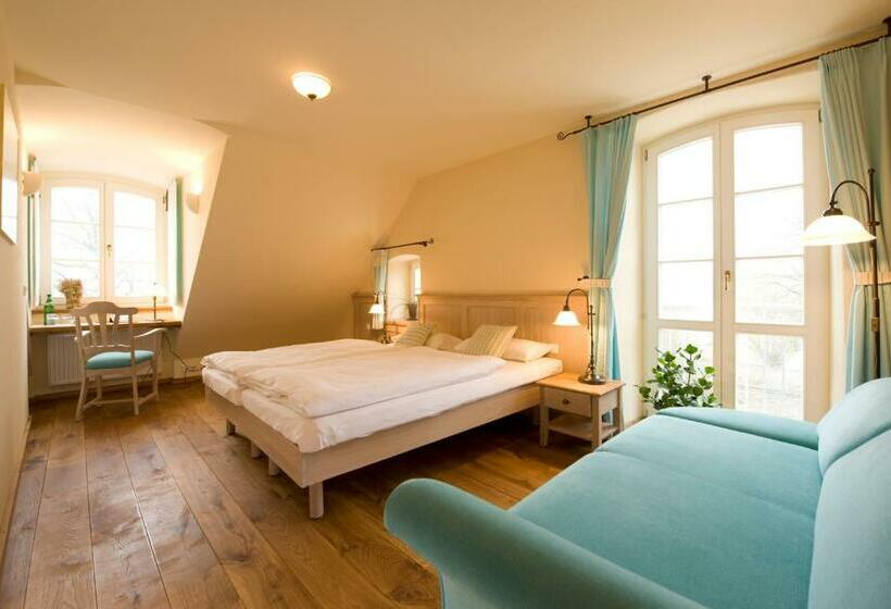 컴포트 룸, Gutshaus Parin   Bio  Und Gesundheits