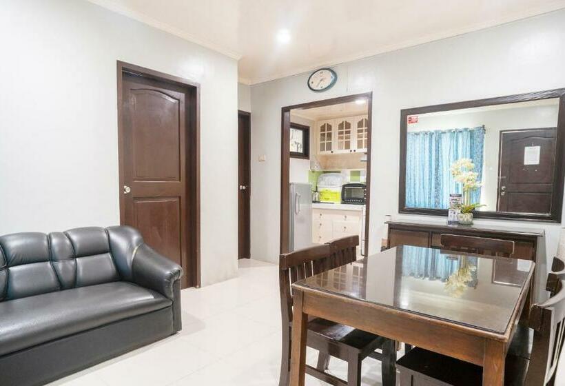 سوئیت 2 خوابه, Oyo 557 Samantha S Apartelle