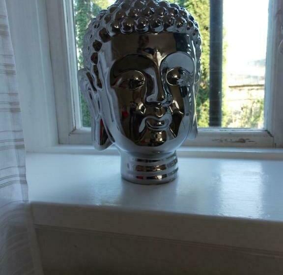 Семейный Номер, The Garden Hill