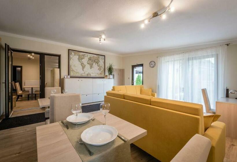 스탠다드 테라스 룸, Vila Monika