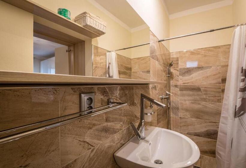 스탠다드 테라스 룸, Vila Monika