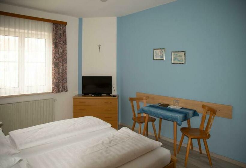 חדר סטנדרט, Pension Christine