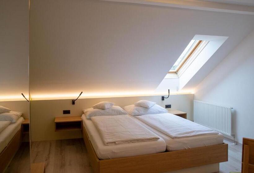 חדר סטנדרט, Pension Christine