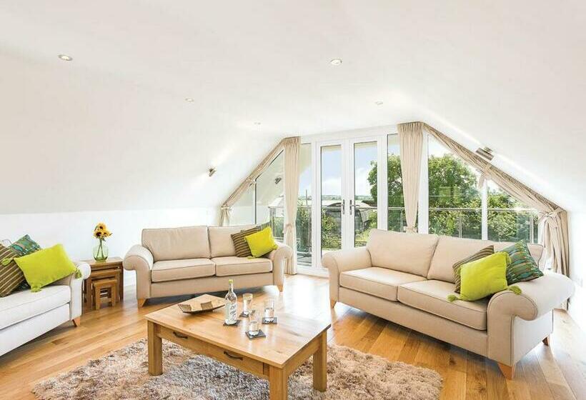 １ベッドルームハウス, Windmill Retreat