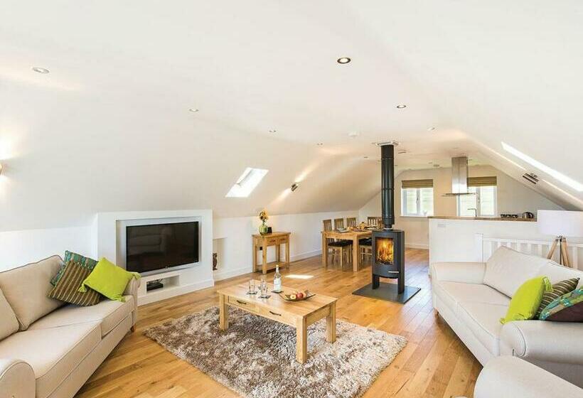 １ベッドルームハウス, Windmill Retreat