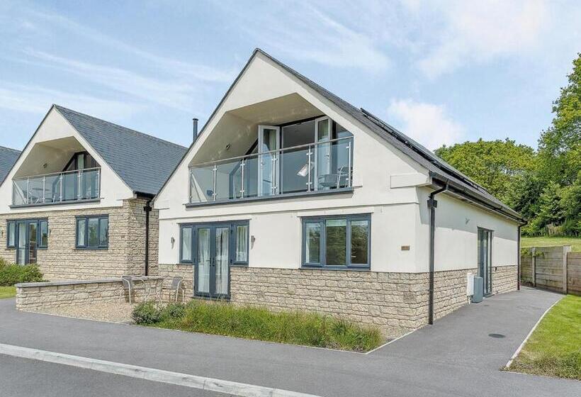 ３ベッドルームハウス, Windmill Retreat