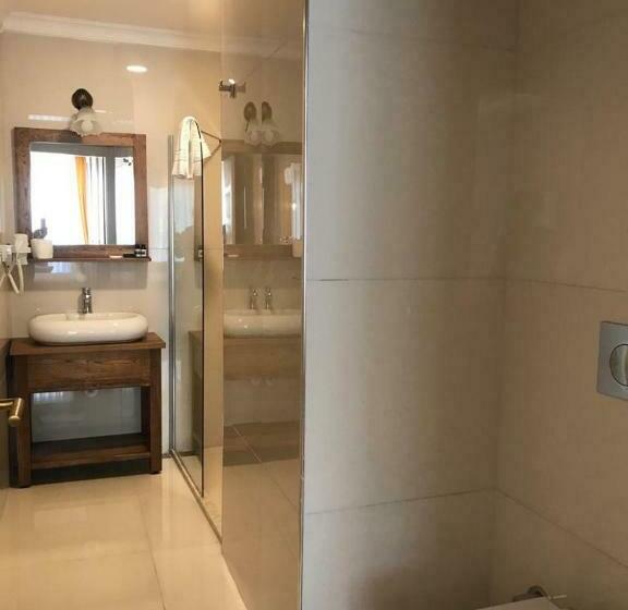 디럭스 룸, Infinity Ruby