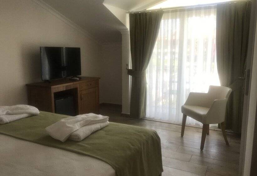 디럭스 룸, Infinity Ruby