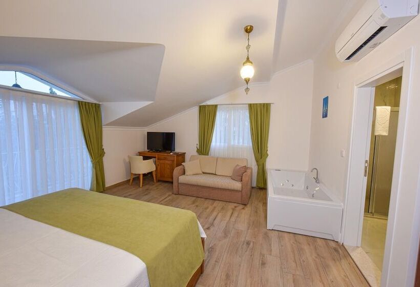 디럭스 룸, Infinity Ruby