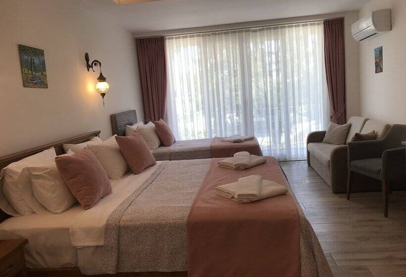 스탠다드 트리플 룸, Infinity Ruby