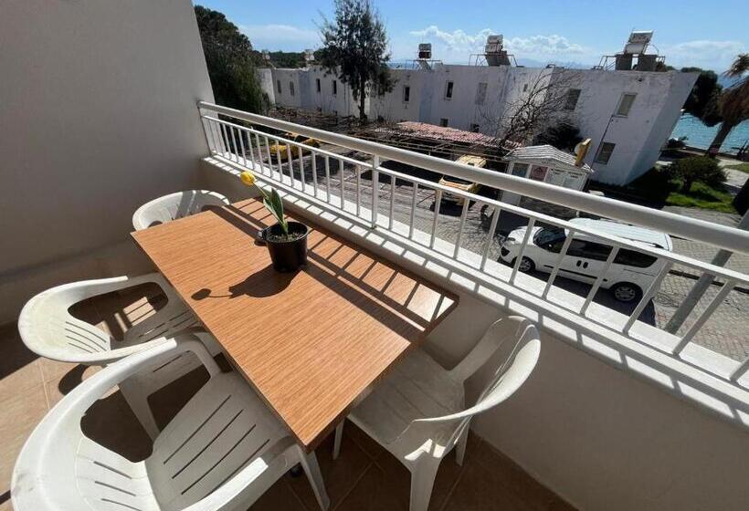 バルコニー付き1ベッドルームアパートメント, Holiday Apart 50 Meters To Beach, Sea View Apartments