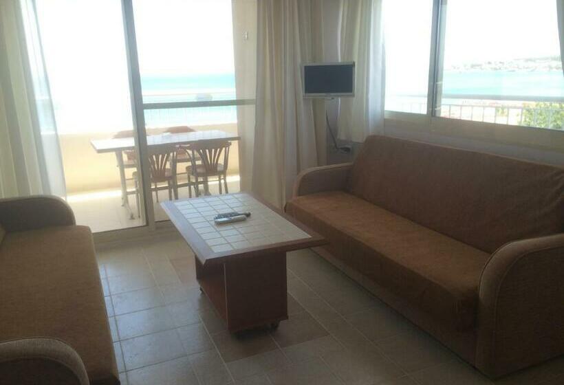 آپارتمان 1 خوابه با چشم‌انداز دریا, Holiday Apart 50 Meters To Beach, Sea View Apartments