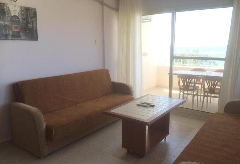 海の見える1ベッドルームアパートメント, Holiday Apart 50 Meters To Beach, Sea View Apartments