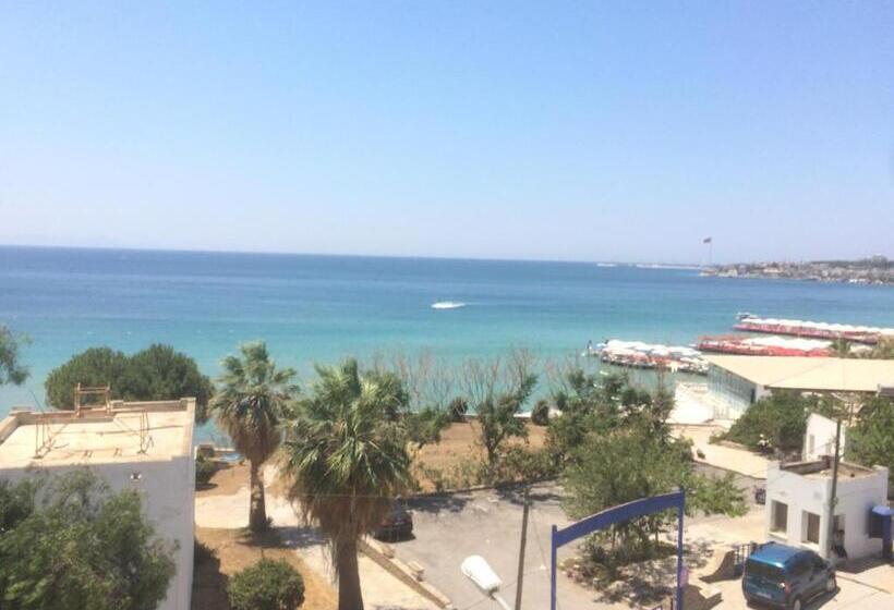 آپارتمان 1 خوابه با چشم‌انداز دریا, Holiday Apart 50 Meters To Beach, Sea View Apartments