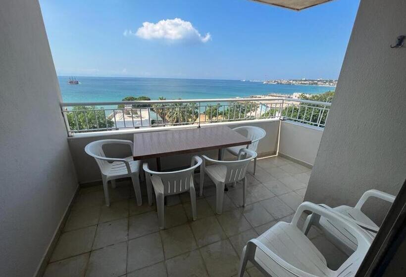 آپارتمان 1 خوابه با چشم‌انداز دریا, Holiday Apart 50 Meters To Beach, Sea View Apartments