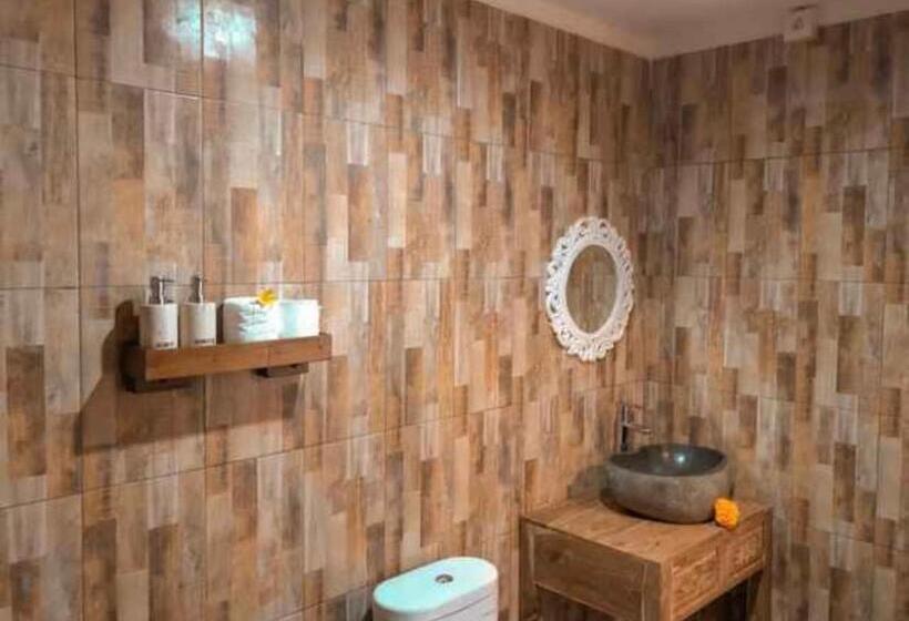 חדר סטנדרט נוף לבריכה, The Sawah Resort & Villa