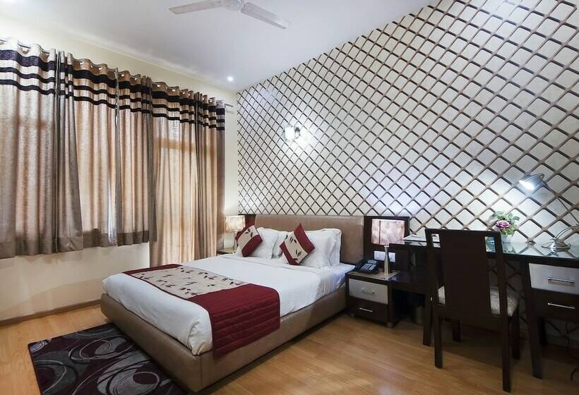 דירת חדר דלוקס, Imperial Apartments