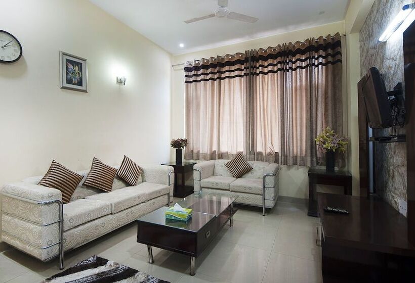 דירת חדר דלוקס, Imperial Apartments