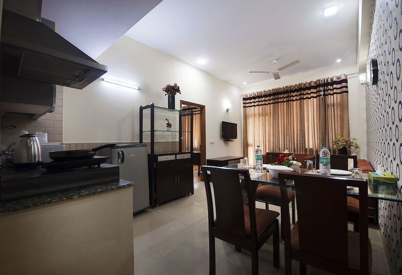 דירת חדר דלוקס, Imperial Apartments