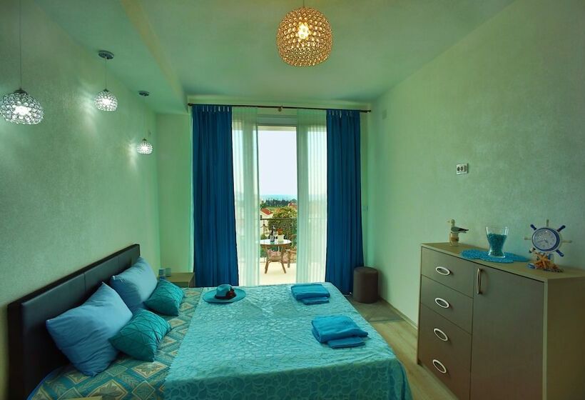 آپارتمان خانوادگی, Aparthotel Monterria