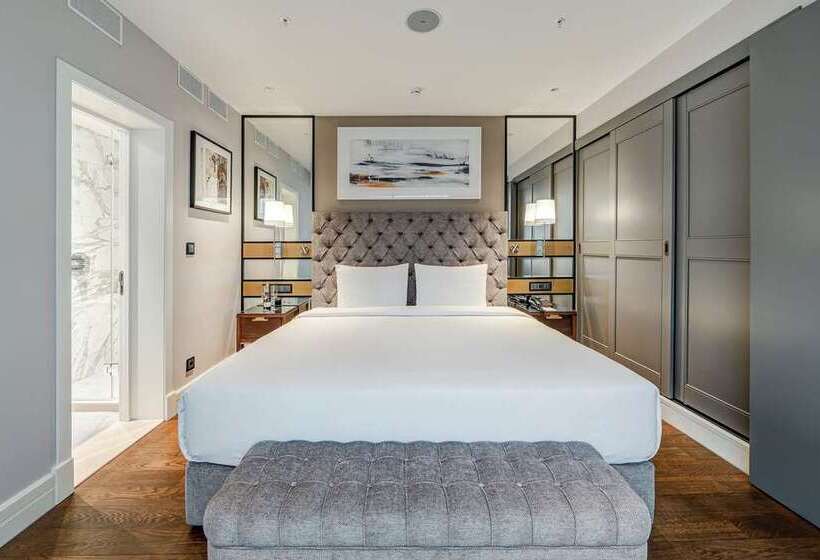 スイート, Chekhoff Hotel Moscow Curio Collection By Hilton