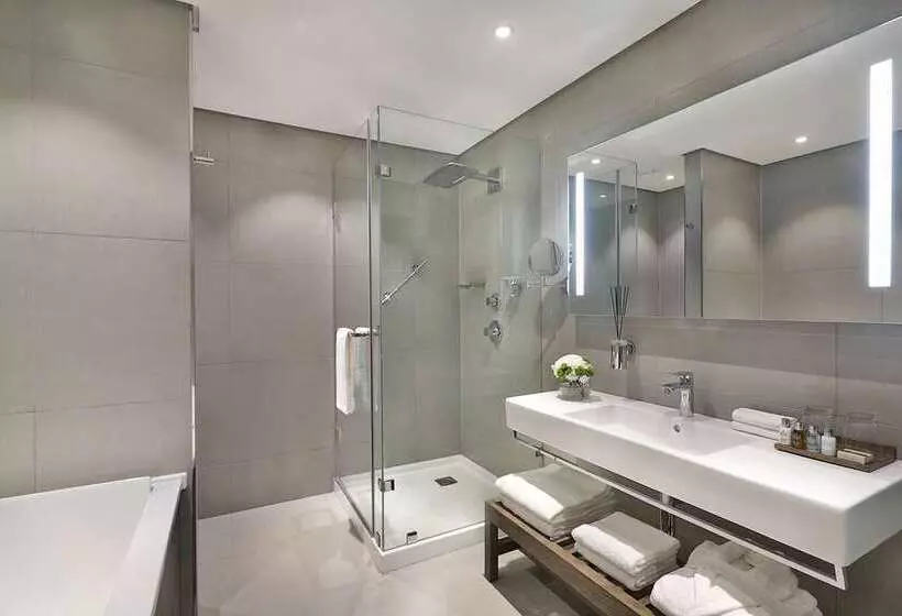 スイート, Chekhoff Hotel Moscow Curio Collection By Hilton