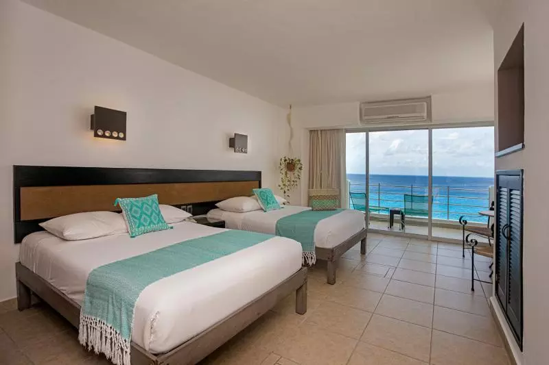オーシャンビュースタンダードルーム, B Cozumel