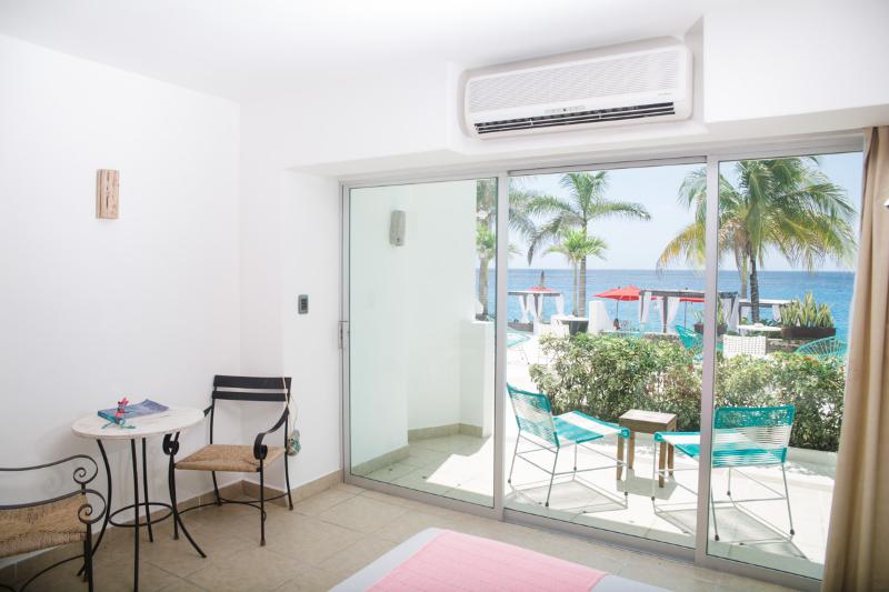 オーシャンビュースタンダードルーム, B Cozumel