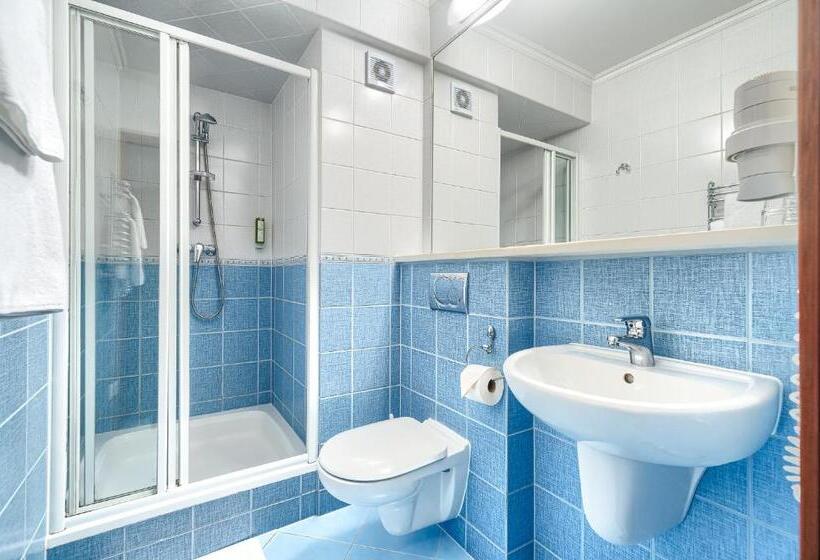 اتاق استاندارد یک نفره, Belvedere Resort&spa