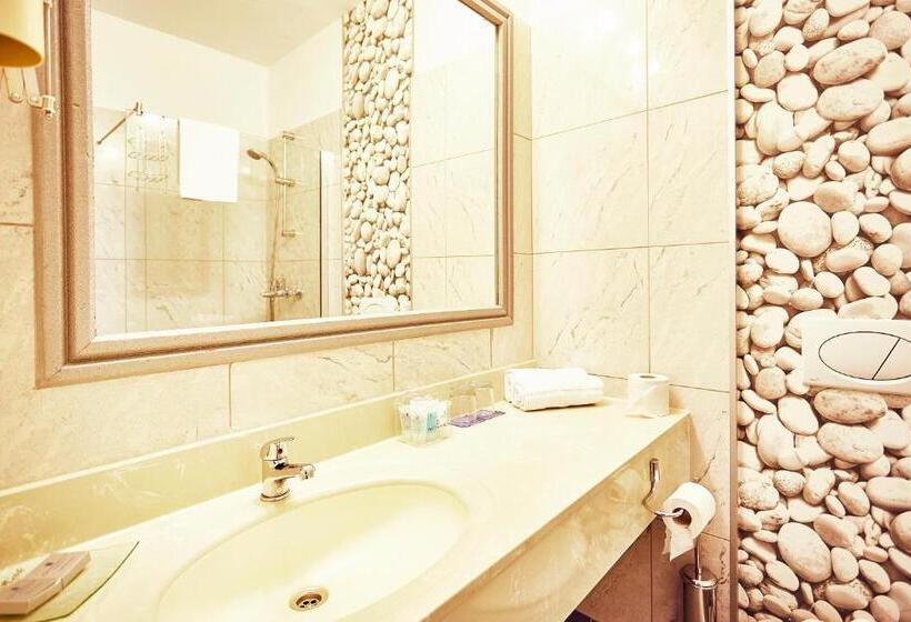 Superior Room River View, Continental Drobeta Turnu Severin