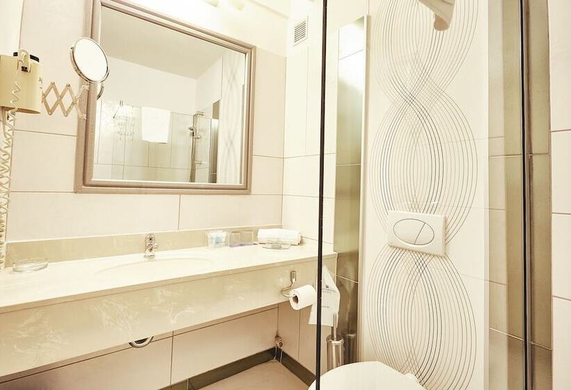 اتاق سوپریور, Continental Drobeta Turnu Severin