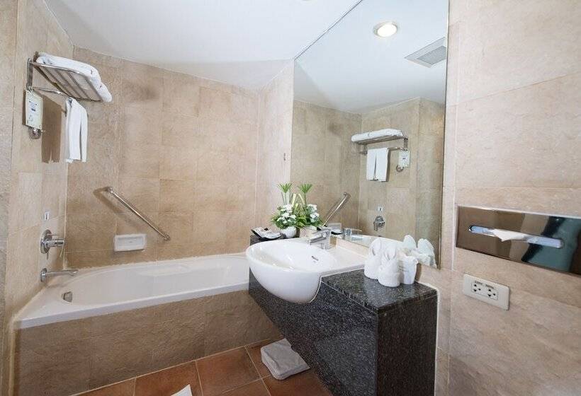 سوییت جونیور, Gold Orchid Bangkok