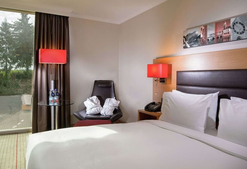 Номер Deluxe, Hilton Zurich Airport