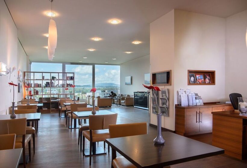 Номер Executive, Hilton Zurich Airport