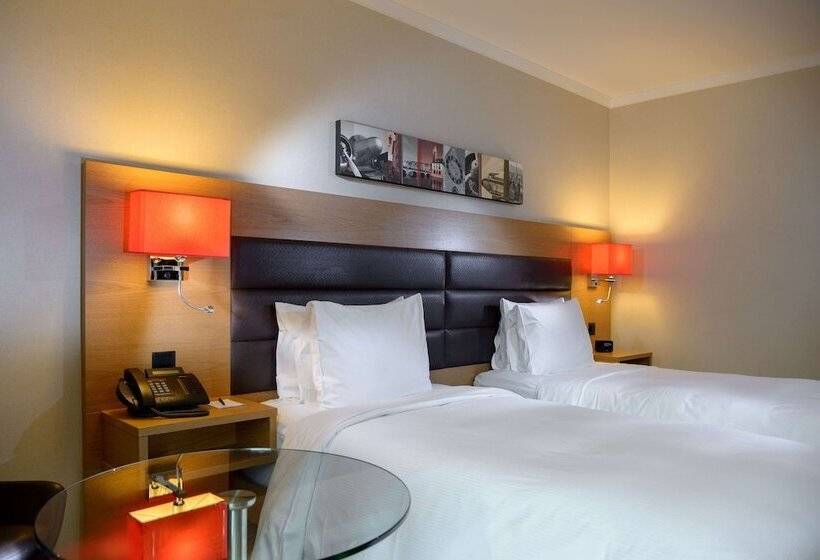 Номер Стандарт, Hilton Zurich Airport