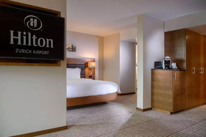 اتاق خانوادگی, Hilton Zurich Airport