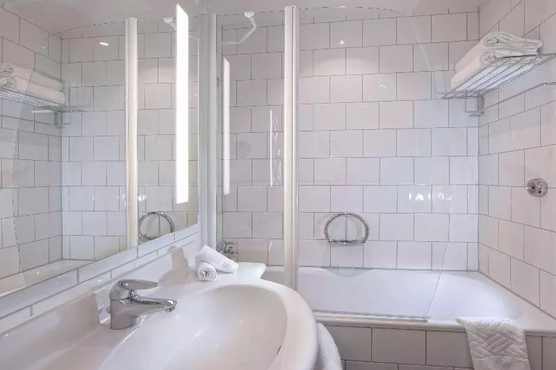 اتاق استاندارد, Hilton Zurich Airport