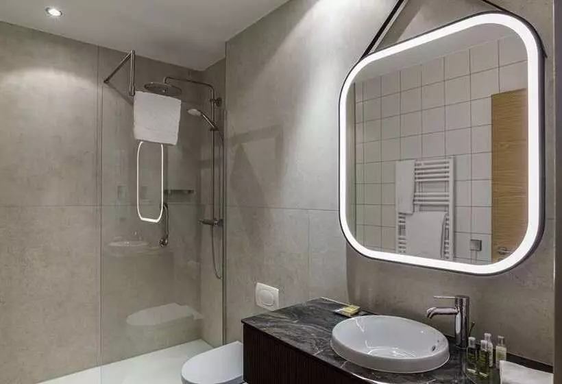اتاق لوکس, Hilton Zurich Airport